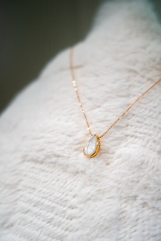 Dewdrop Necklace, a teardrop breastmilk stone on a fine gold chain